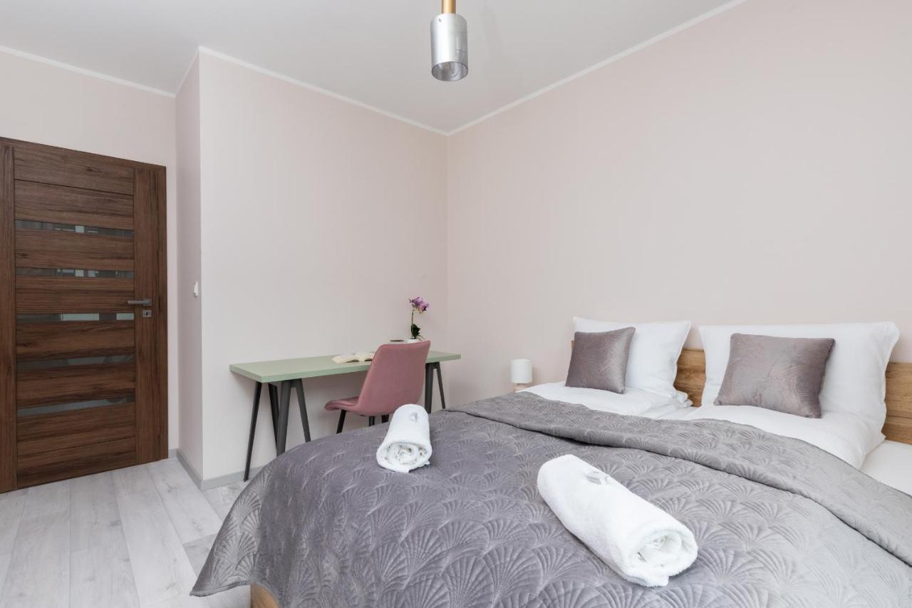 Plac Unii Apartment Gdynia By Noclegi Renters Ngoại thất bức ảnh