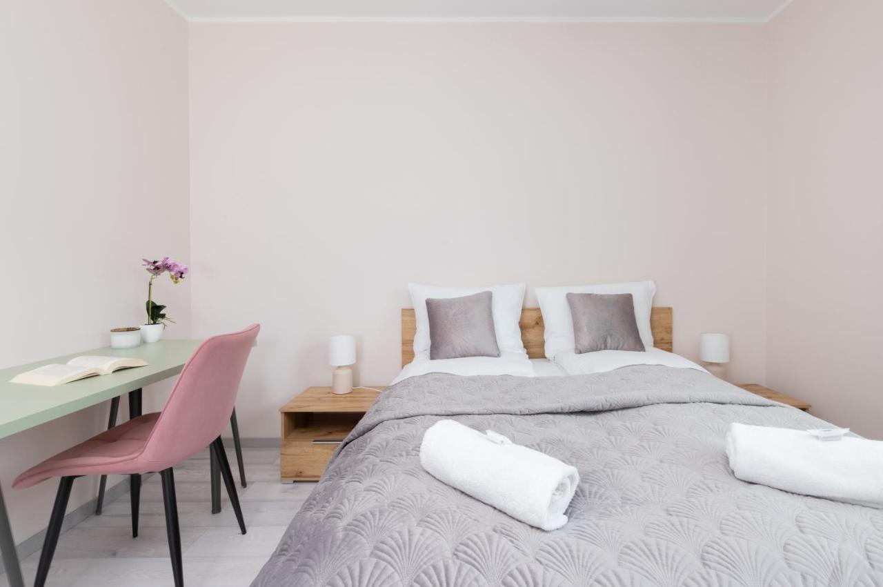 Plac Unii Apartment Gdynia By Noclegi Renters Ngoại thất bức ảnh
