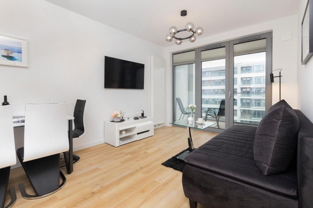 Plac Unii Apartment Gdynia By Noclegi Renters Ngoại thất bức ảnh