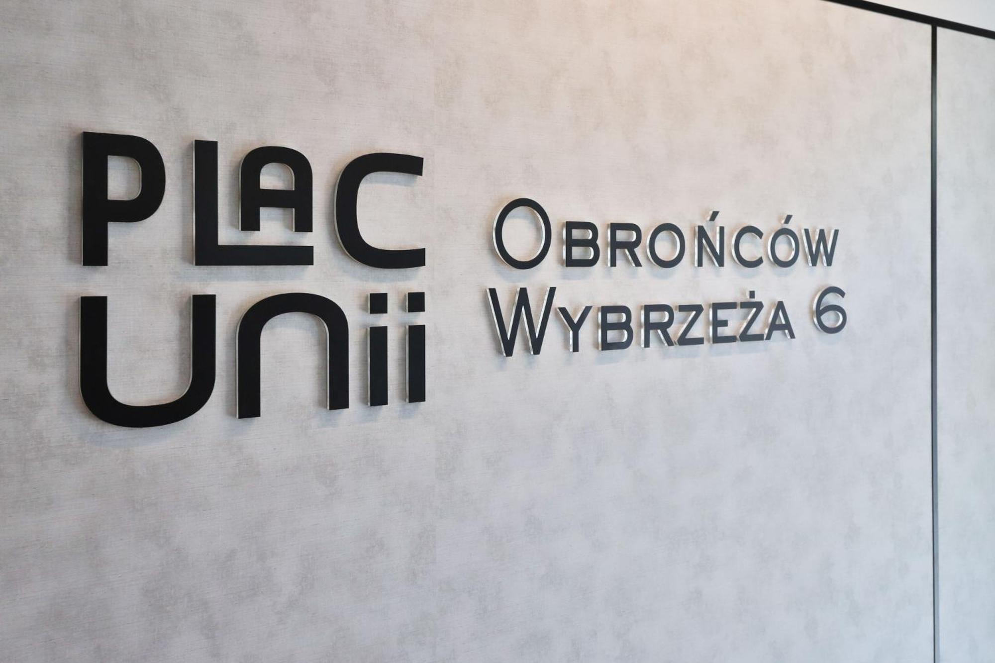 Plac Unii Apartment Gdynia By Noclegi Renters Ngoại thất bức ảnh
